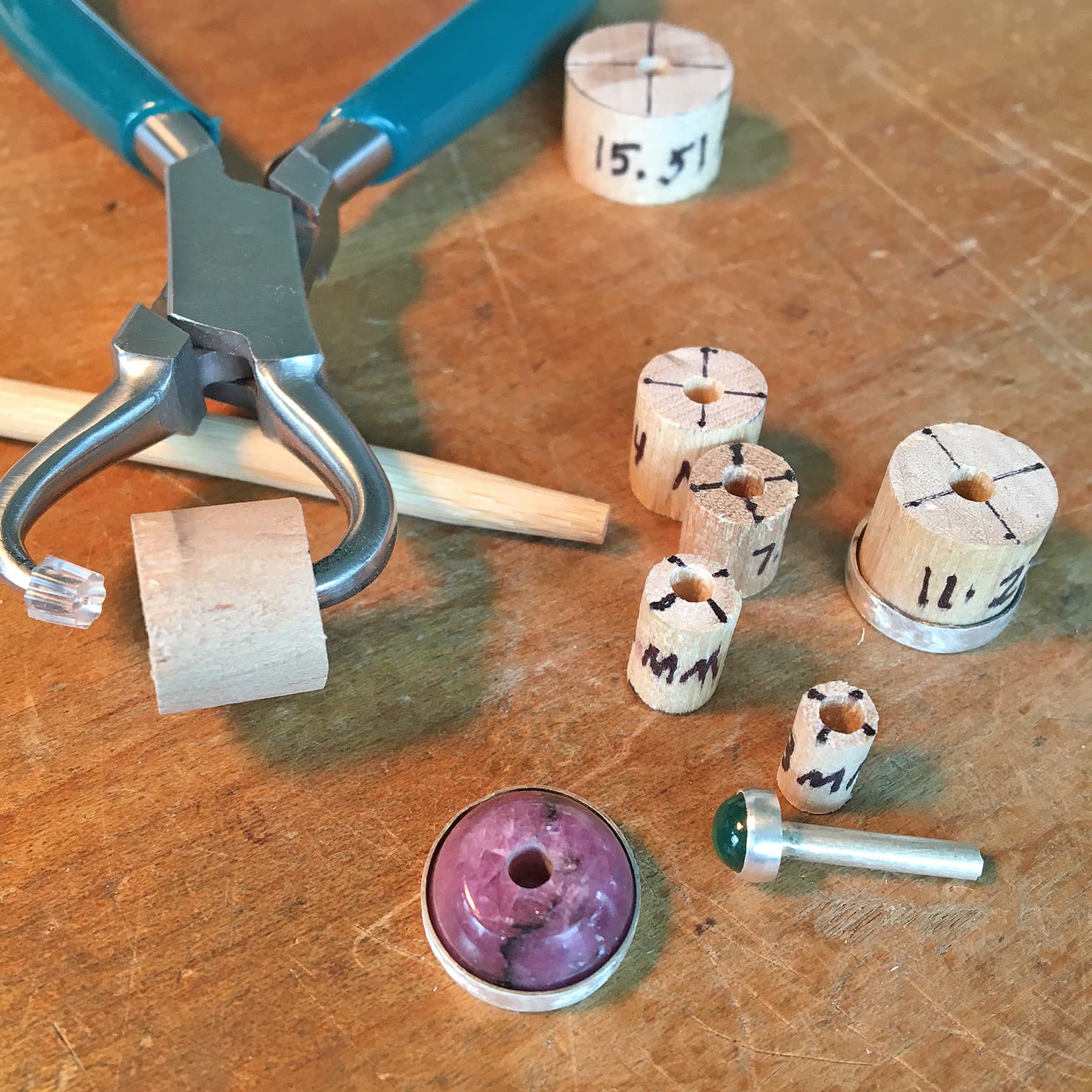 Creating Beading Pliers Accessory Bezel Settings