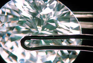 Enhancing the Stone – An Update on Diamond Treatment