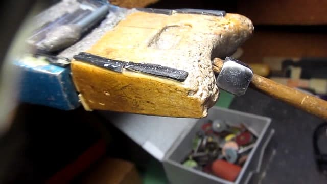 Bezel #4. Cleaning your Hammer!