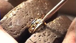Tiffany Inspired Hollow Chain and Stone Set Heart Pendant Part 4