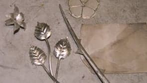 brooch.