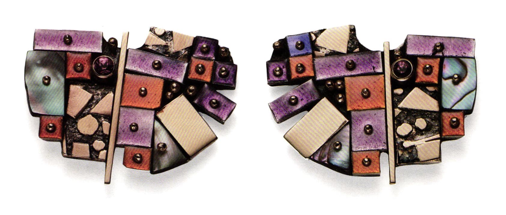 The Inventive Jewelry of Earl Pardon