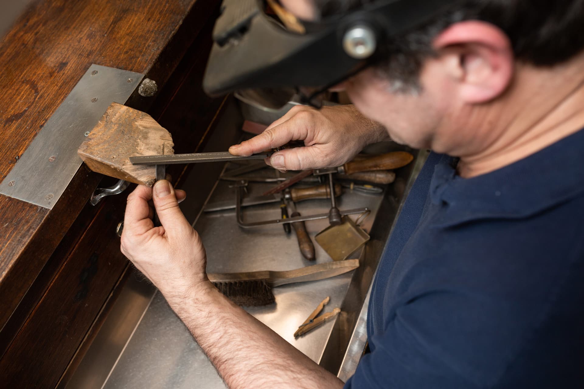 Working Posture for Craftsmen